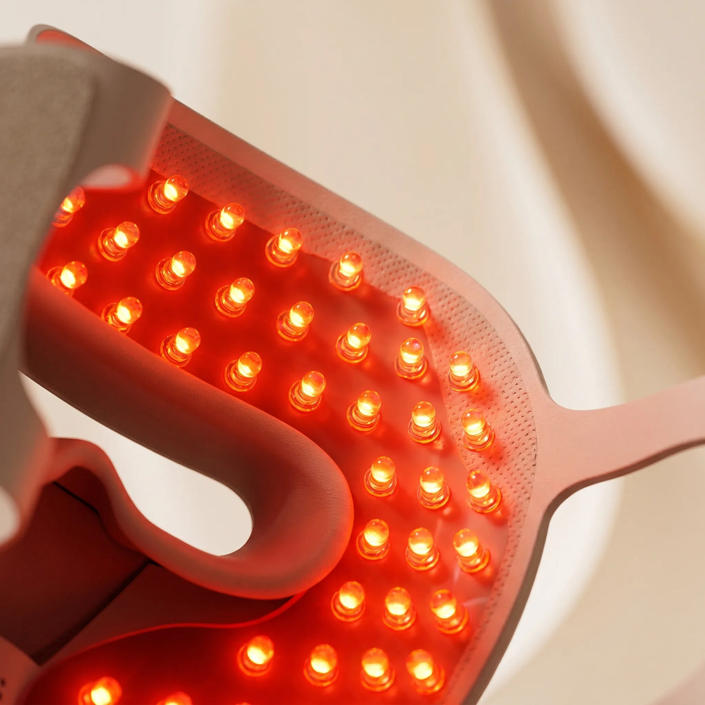 How LED light therapy works